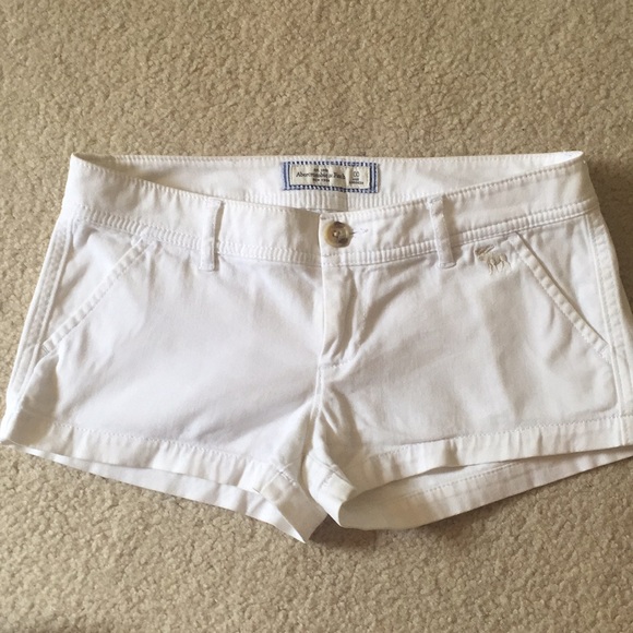 Abercrombie & Fitch Pants - Abercrombie and Fitch Woven Shorts